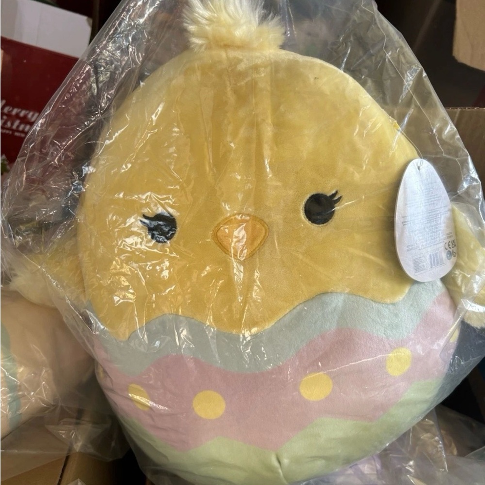 Squishmallows Yellow Chick with Pastel Pink Mint and Lavender Egg - Picture 2 of 2